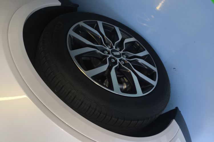 凯迪拉克XT5 2023款 2.0T 四驱尊贵型（至臻版）车身外观6007