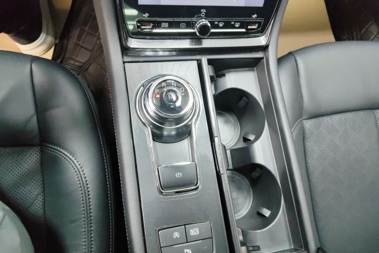 福特 金牛座 2019款 EcoBoost 245 尊享版中控内饰18