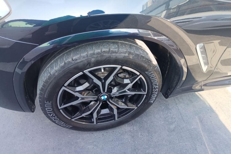 宝马X3 2022款 改款 xDrive25i M运动套装车身外观6007