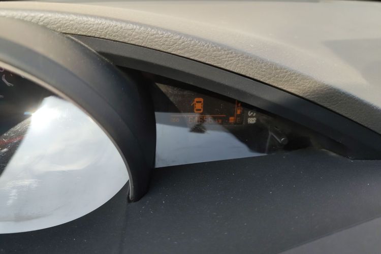 丰田 逸致 2014款 星耀 180E CVT精英版中控内饰15