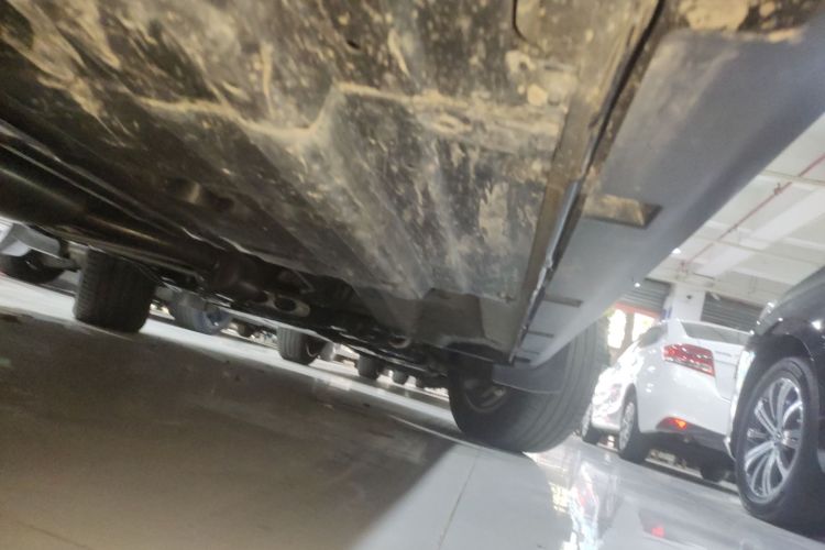 广汽传祺 传祺GS8 2017款 320T 两驱豪华智联版（七座）局部细节9001