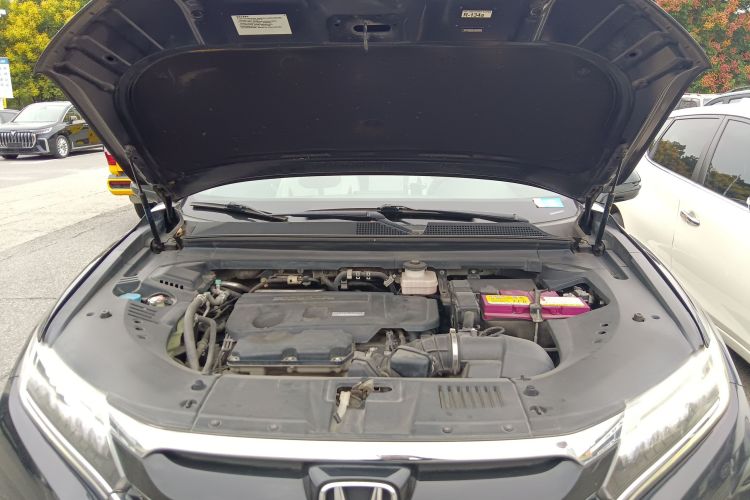 本田UR-V 2017款 370TURBO 两驱尊贵版 国V局部细节24