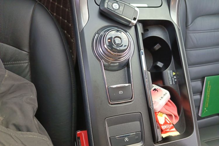 福特 蒙迪欧 2017款 EcoBoost 180 时尚型中控内饰18