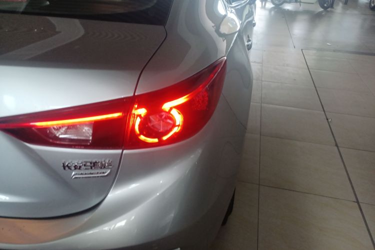 马自达3 昂克赛拉 2017款 三厢 1.5L 自动豪华型 国V车身外观9