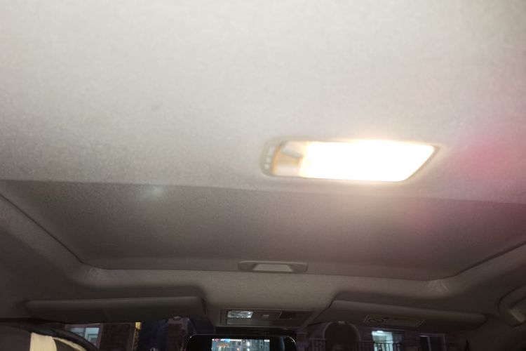 日产 轩逸 2018款 经典 1.6XE+ 手动领先版中控内饰22