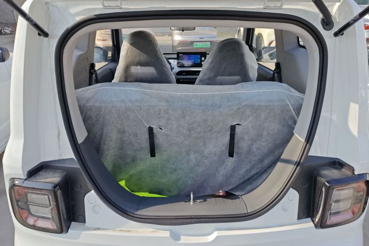 吉利银河 2024款 熊猫mini 200km 耐力熊机舱底盘23