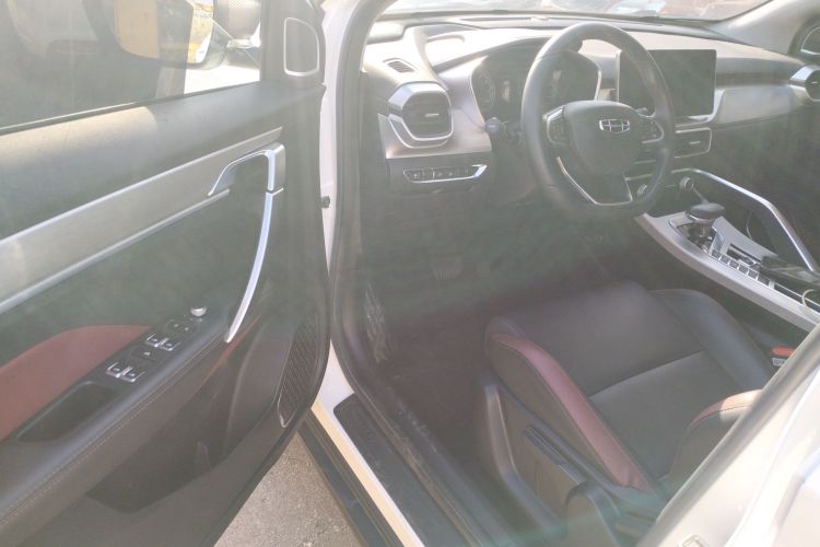 吉利汽车 缤越 2021款 1.4T DCT钻石版中控内饰20