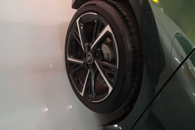 奥迪A3 2024款 Sportback 35 TFSI 时尚运动型车身外观6008