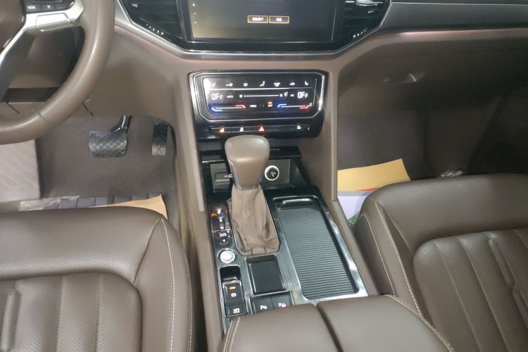大众 威然 2020款 330TSI 豪华版中控内饰18