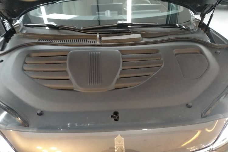 鸿蒙智行 智界R7 2025款 增程 251km Max局部细节24