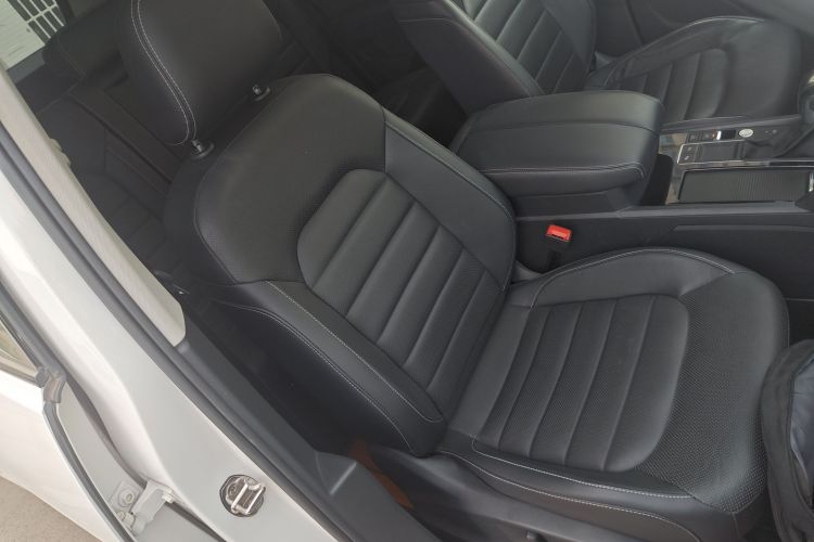 大众 途昂 2019款 330TSI 两驱豪华版 国VI中控内饰41