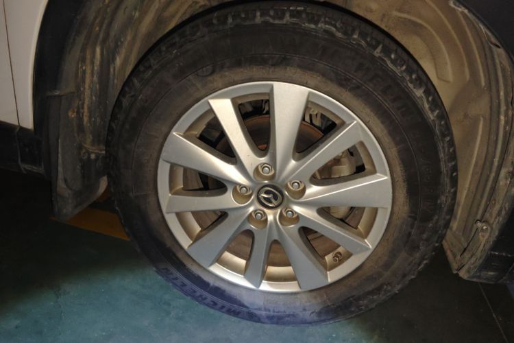 马自达CX-5 2013款 2.0L 自动四驱尊贵型车身外观10