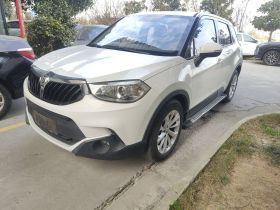 中华V3 2016款 1.5L 手动舒适型