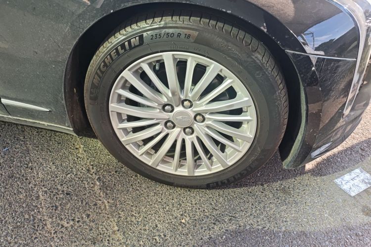 凯迪拉克CT6 2020款 28T 豪华型车身外观10