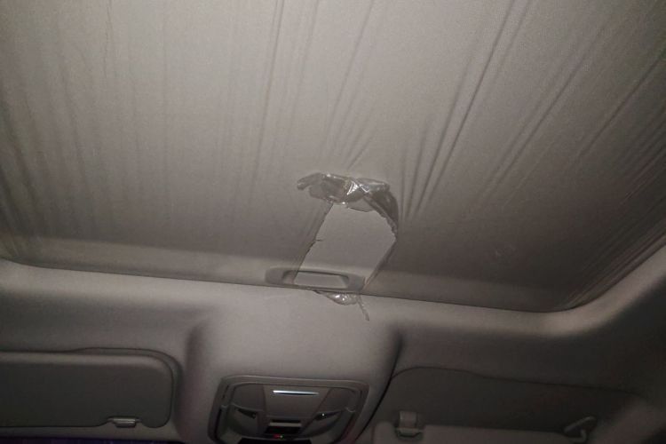 坦克300 2024款 2.0T 征服者中控内饰22