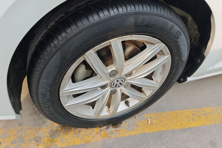 大众 高尔夫 2018款 230TSI 自动舒适型车身外观6002