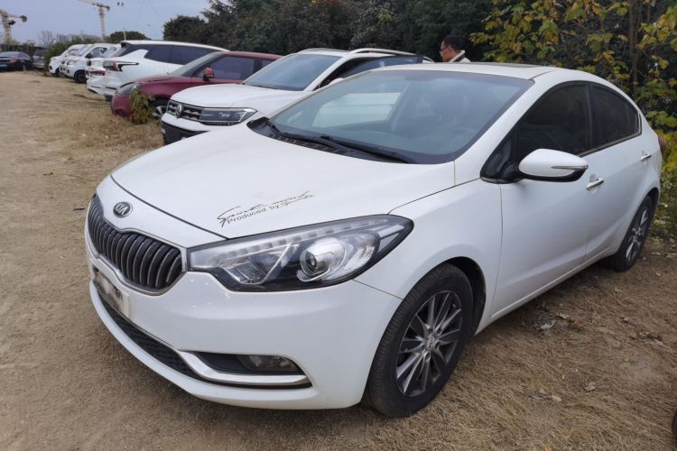 起亚K3 2015款 1.6L 自动GLS车身外观1