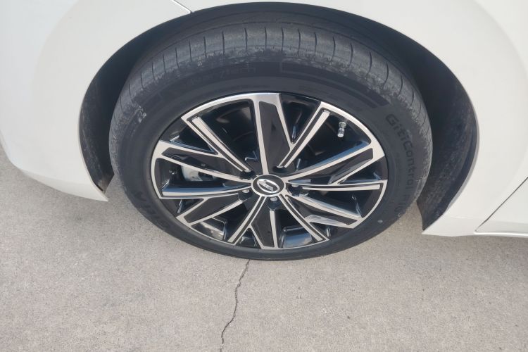 广汽传祺 传祺E8新能源 2024款 150km MAX车身外观6007