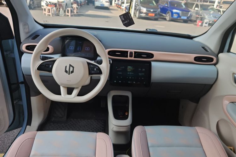 零跑汽车 零跑T03 2023款 310轻享版中控内饰12