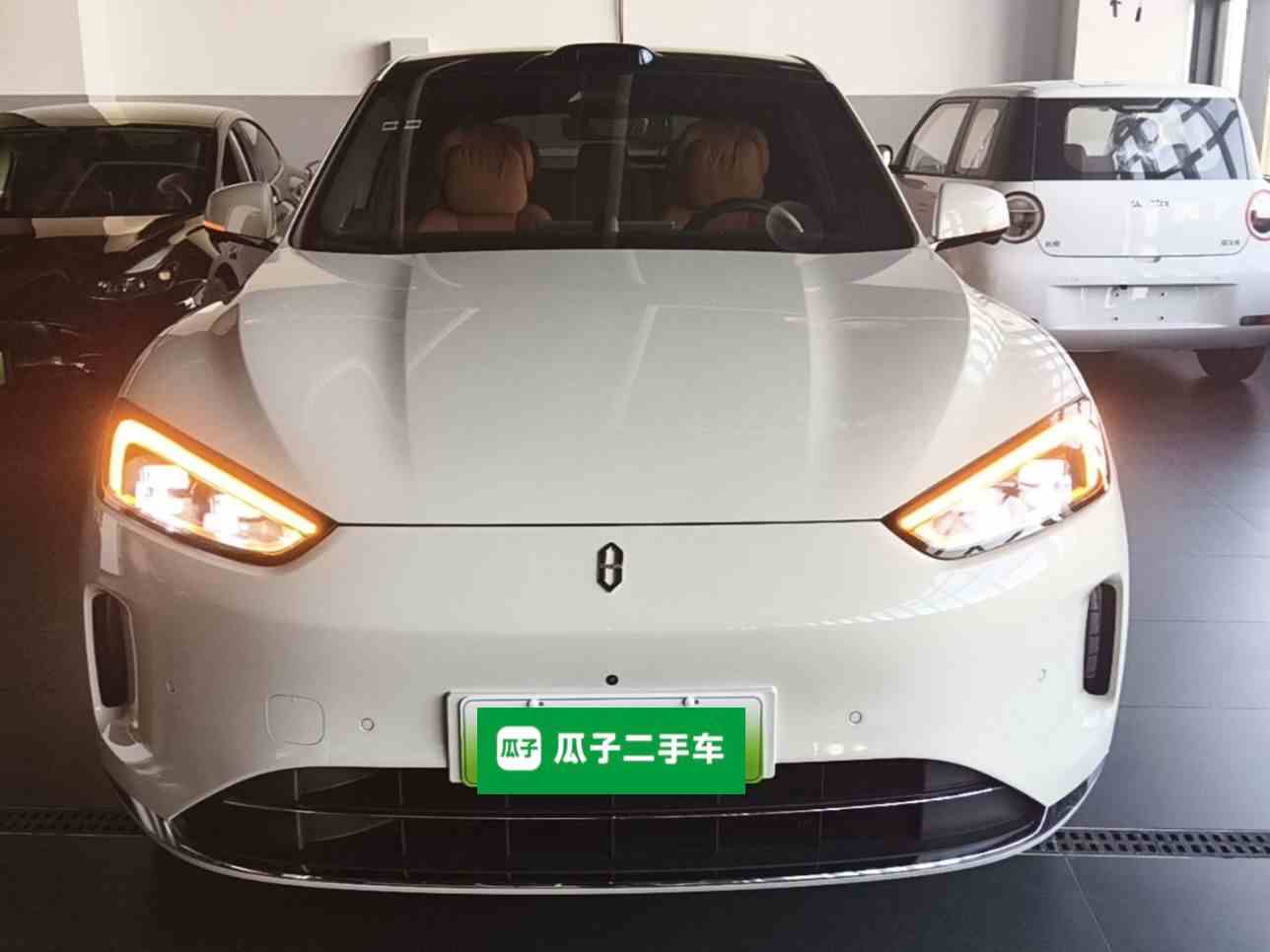 鸿蒙智行 问界M5 2025款 增程   Ultra 四驱版(1)