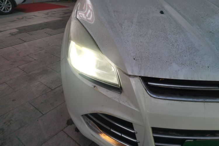 福特 翼虎 2013款 1.6L GTDi 四驱精英型车身外观8