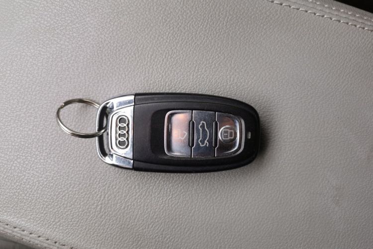 奥迪A6L 2014款 TFSI 标准型中控内饰7001