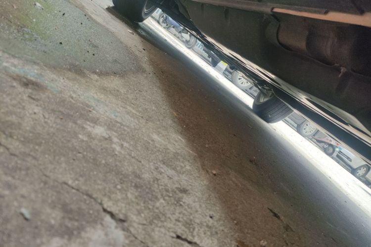 日产 奇骏 2019款 2.0L CVT智联舒适版 2WD机舱底盘30