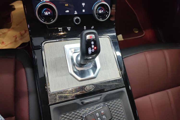 路虎 揽胜极光 2023款 极光L 249PS 豪华版局部细节18