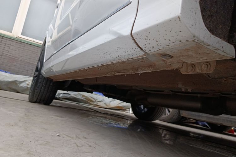 捷途X70 2023款 诸葛 2.0T DCT卧龙 7座局部细节9001