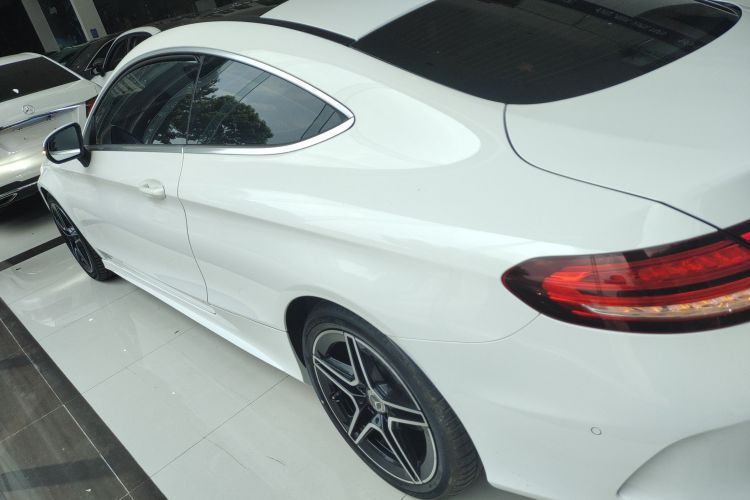 奔驰C级(进口) 2021款 C 200 轿跑车车身外观6003