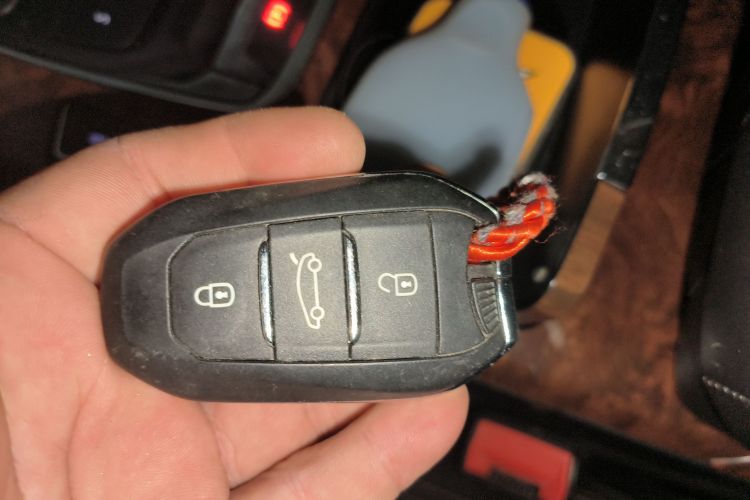 东风风神 东风A9 2016款 1.8T 尊贵型中控内饰7001