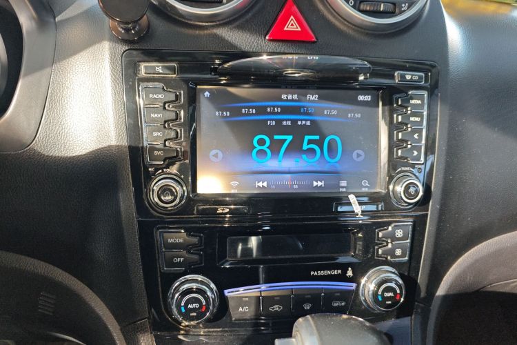 哈弗H6 2016款 升级版 1.5T 自动两驱精英型中控内饰16