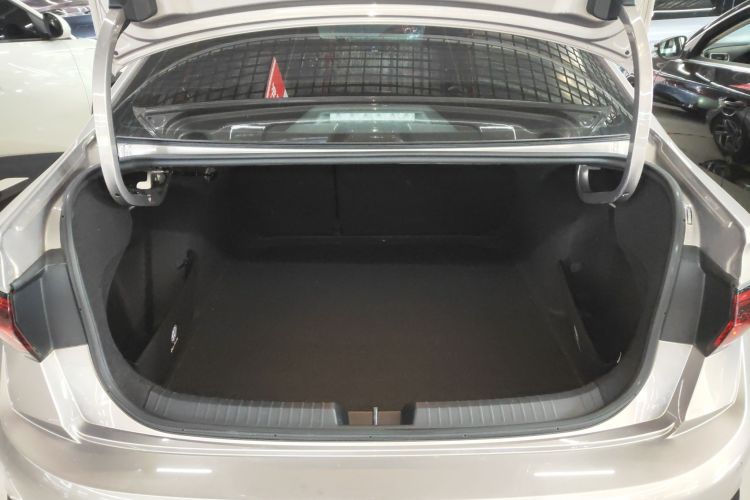 大众 速腾 2023款 200TSI DSG超越版局部细节23