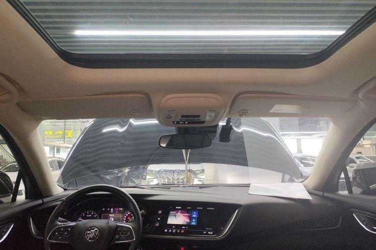 别克 2022款 改款 昂科威S 552T 两驱豪华型中控内饰22