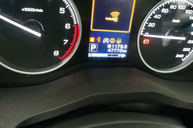 斯巴鲁 森林人 2021款 2.0i 豪华版中控内饰15