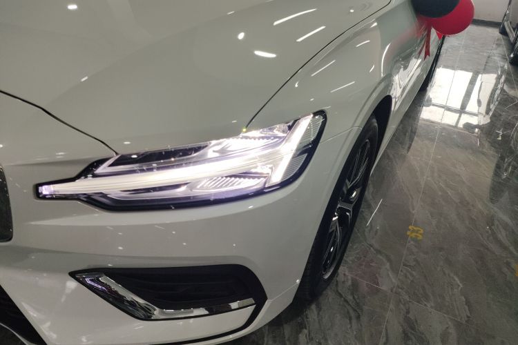 沃尔沃S60 2025款 B4 智逸豪华版局部细节36