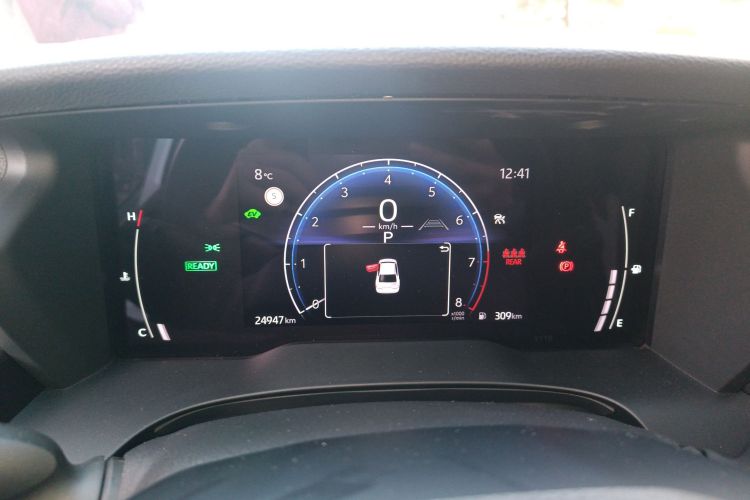 丰田 凯美瑞 2024款 双擎 2.0HGVP 豪华版中控内饰14