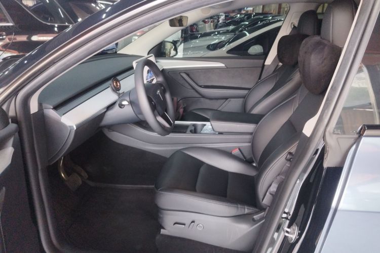 特斯拉 Model Y 2023款 后轮驱动版局部细节19