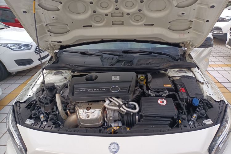 奔驰GLA AMG 2015款 AMG GLA 45 4MATIC机舱底盘24