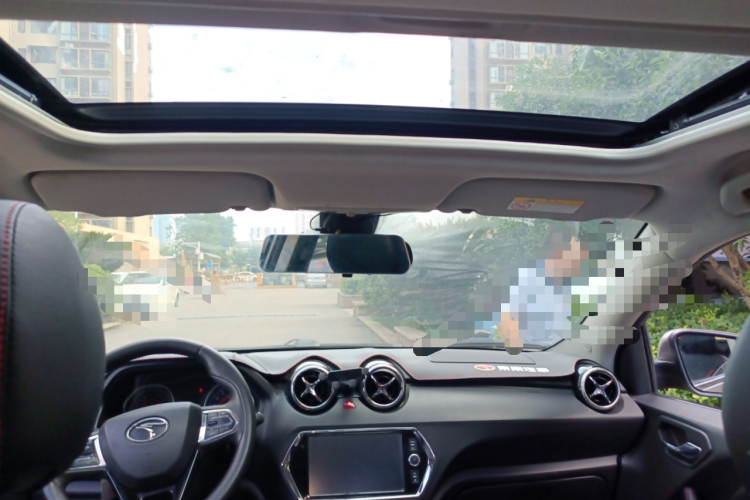 东南DX3 2018款 1.5T CVT尊贵型局部细节22