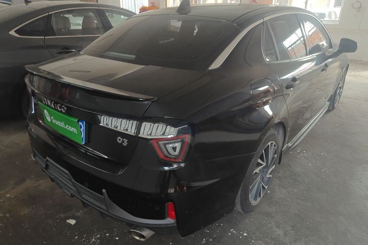 领克03 2022款 1.5TD DCT劲Plus车身外观7