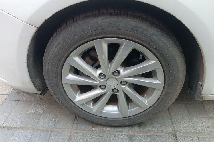 别克 威朗 2015款 三厢 15S 手动进取型车身外观6007