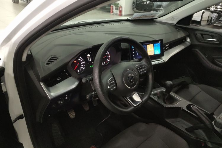 名爵 MG5 2023款 180DVVT 手动风尚版中控内饰7002