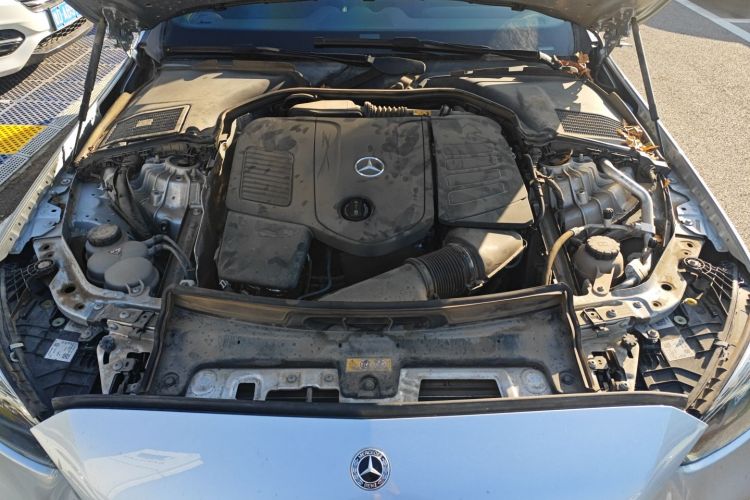 奔驰C级 2023款 改款 C 260 L 运动版机舱底盘24