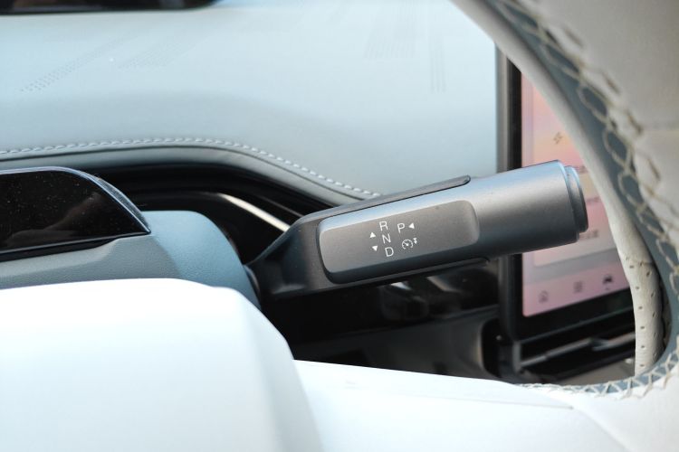 昊铂GT 2023款 560后驱科技版局部细节18