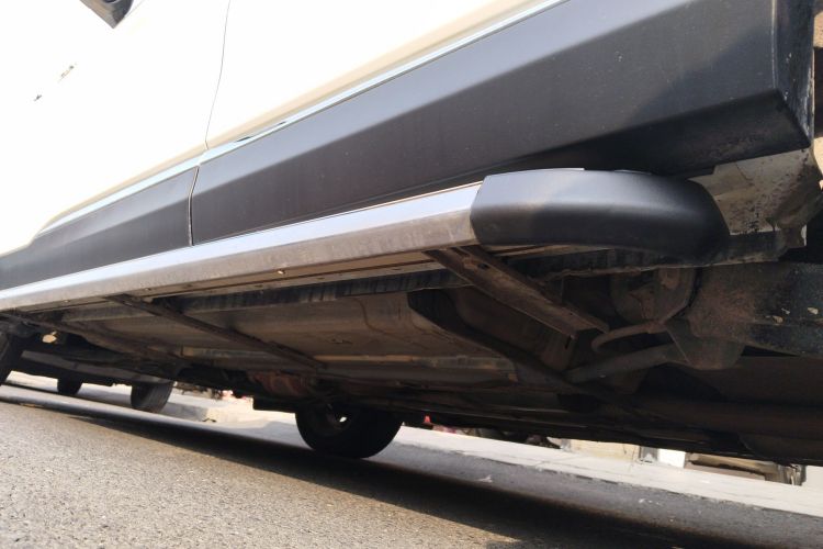 启辰T90 2017款 2.0L 手动智尚版局部细节9002