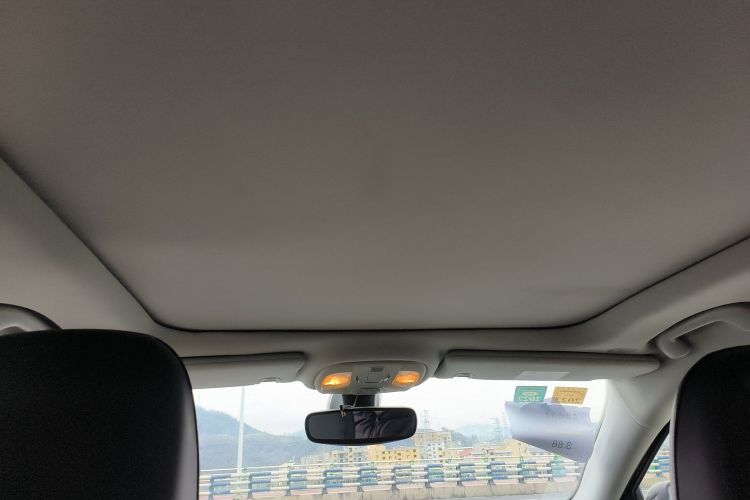 Jeep 指南者 2017款 200T 自动家享版中控内饰22