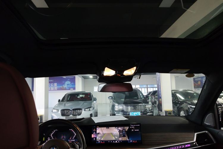 宝马X5 2023款 xDrive 40Li M运动曜夜套装局部细节22