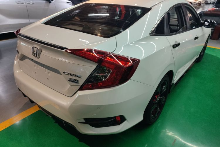 本田 思域 2019款 220TURBO CVT燃动版 国VI车身外观7