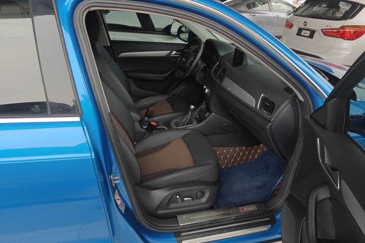 奥迪Q3 2016款 35 TFSI 时尚型局部细节41